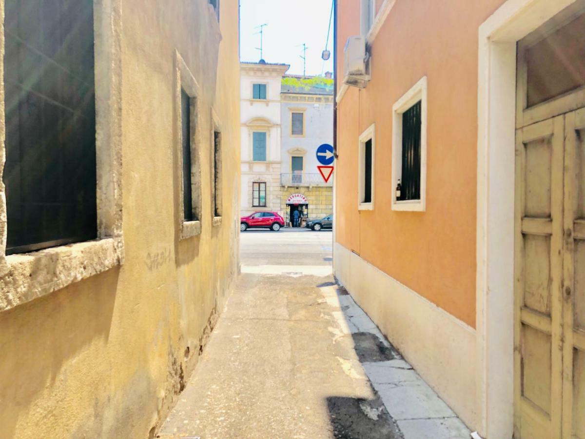 Appartamento Portapalio40 Con Parcheggio Verona Exterior photo